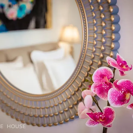 No13 Boutique House Guest house Burgas