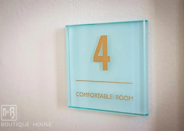 No13 Boutique House Maison d'hôtes