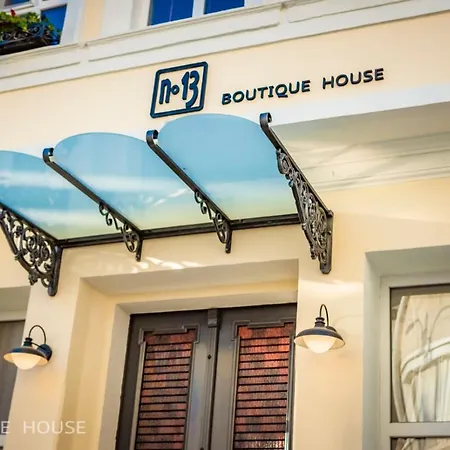 No13 Boutique House Pensjonat
