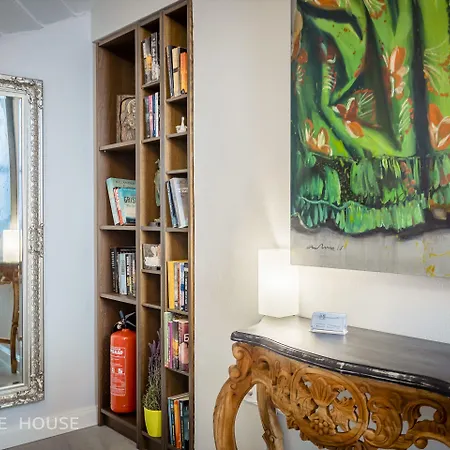 Gæstehus No13 Boutique House Burgas City